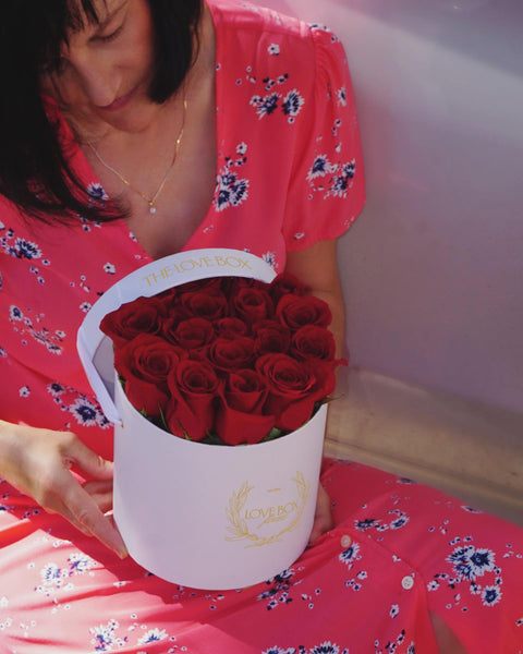 Classic Red Roses in Medium White Box
