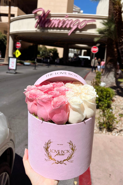Mixed Roses in Medium Box
