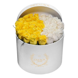 Yellow & White Roses in Large Box