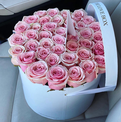 Baby Pink Roses in Large White Box